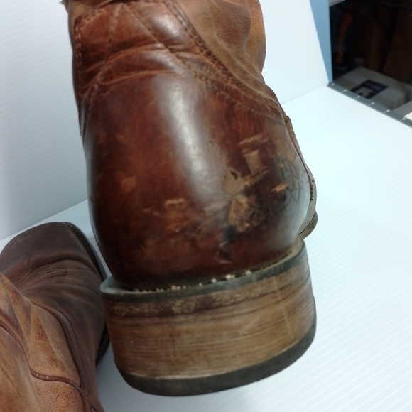 Ariat Brown Leather Cowboy Boots - Picture 5 of 9
